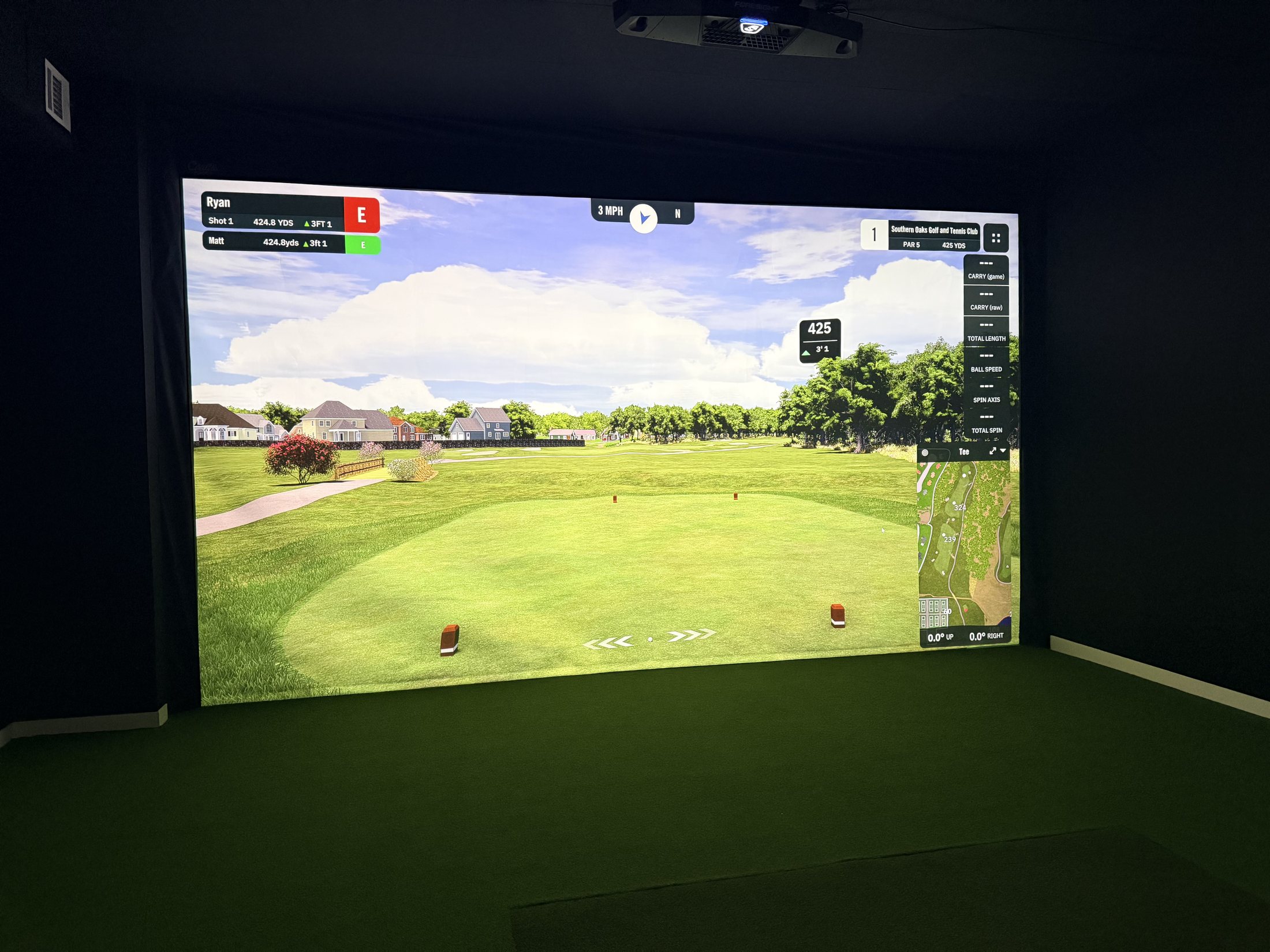 4th Groove indoor golf simulator bay